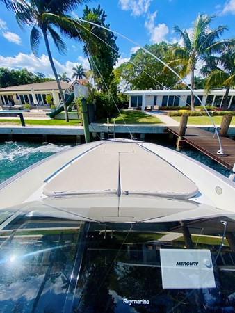 12_2020 37ft Astondoa 377 Coupe OB