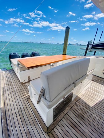 26_2020 37ft Astondoa 377 Coupe OB