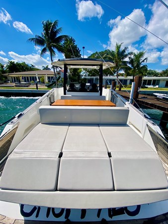 28_2020 37ft Astondoa 377 Coupe OB