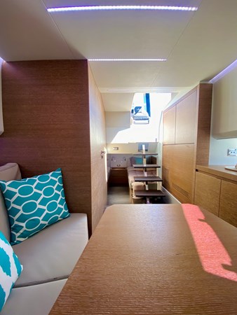 35_2020 37ft Astondoa 377 Coupe OB