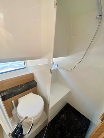 49_2020 37ft Astondoa 377 Coupe OB