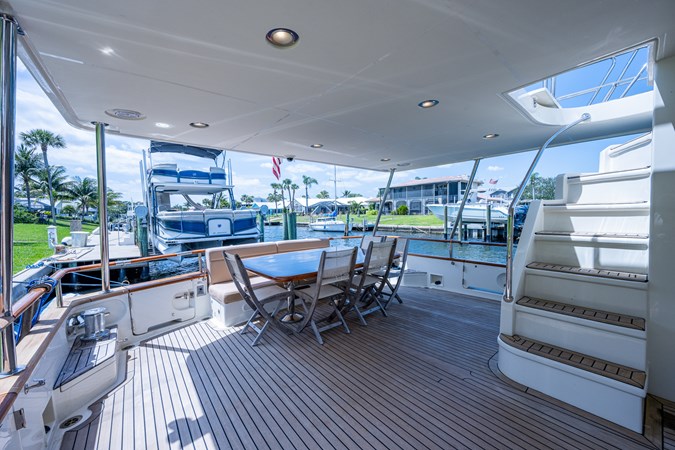 97_marlow_pivot_cockpit_3