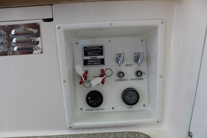 Engine kill switches