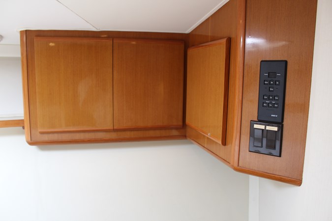 Master stowage lockers