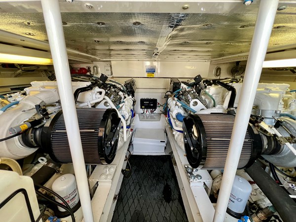 Clean, room engine room