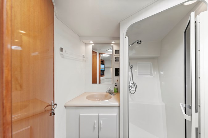 Head with stall shower