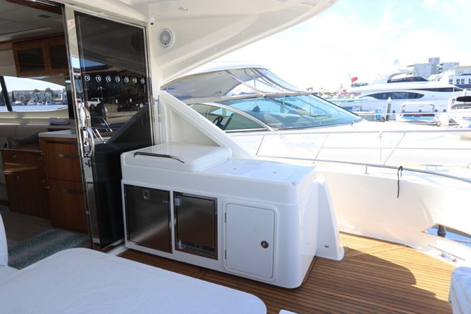 15_2020 60ft Riviera 6000 Sport Yacht