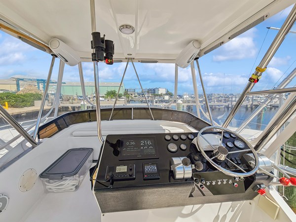 9_ 2001 38ft Mediterranean Convertible FRIDAYS 4 REEL 