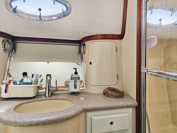 23_ 2001 38ft Mediterranean Convertible FRIDAYS 4 REEL 