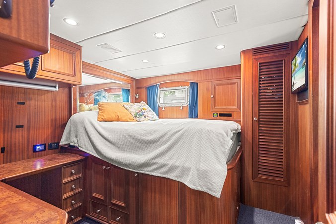 Captain's Cabin