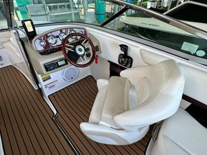 2011 Regal 2300 Bowrider NLWS 17 IMG_1445