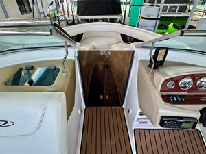 2011 Regal 2300 Bowrider NLWS 37 IMG_1473