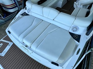 2011 Regal 2300 Bowrider NLWS 52 IMG_1489