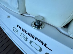 2011 Regal 2300 Bowrider NLWS 60 IMG_1504