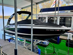 2011 Regal 2300 Bowrider NLWS 119 IMG_1599