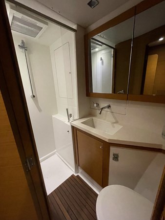 9212115_20240328094623359_1_XLARGE