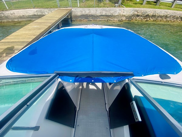 5_2016 22ft Regal 22 Fasdeck