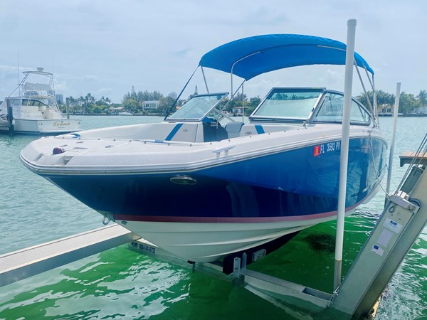 6_2016 22ft Regal 22 Fasdeck