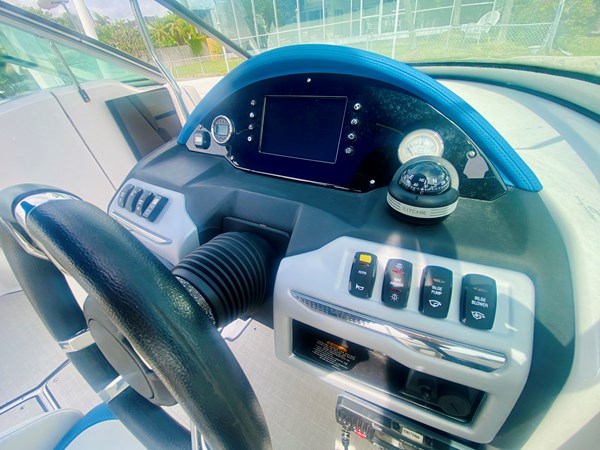 20_2016 22ft Regal 22 Fasdeck