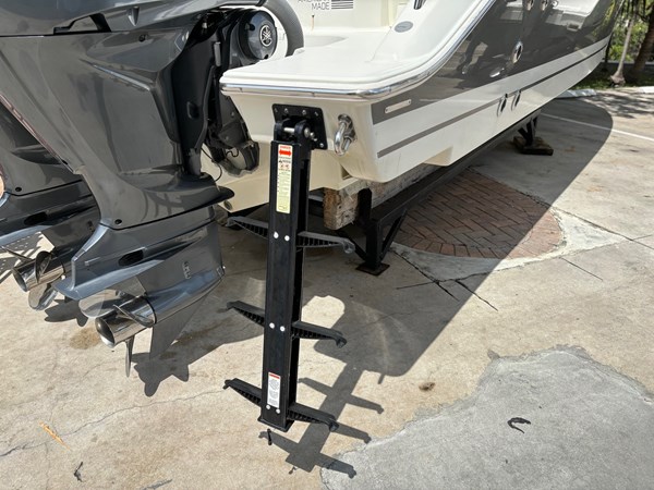 9_2022 28ft Pursuit S288 Center Console