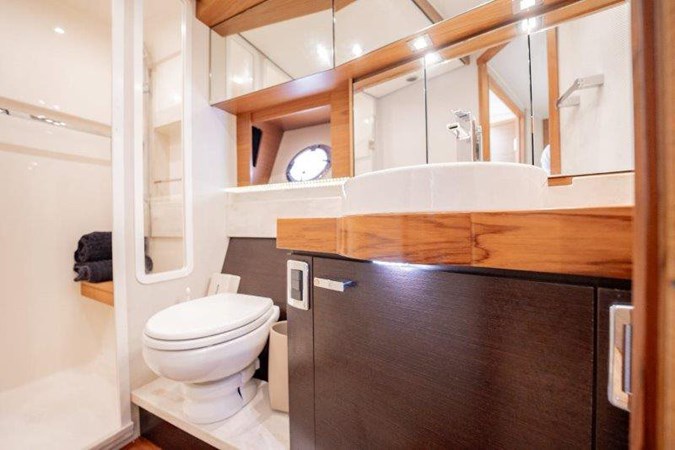 Master Head - Vanity - Shower