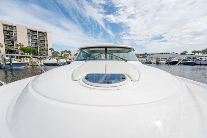 Tiara Bow walk arounds - Sun cushion