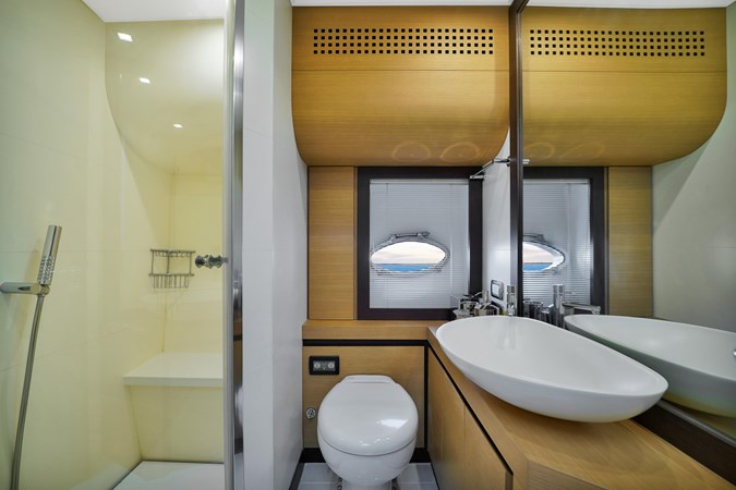 7903024_20210601091710310_1_XLARGE