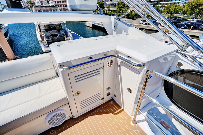 27_2017 68ft Sunseeker 68 Sport Yacht ONCE AROUND