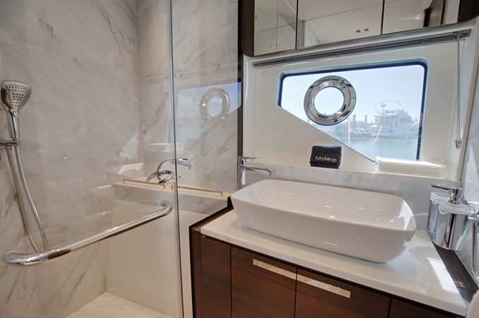 33_2023 75ft Sunseeker Sport Yacht