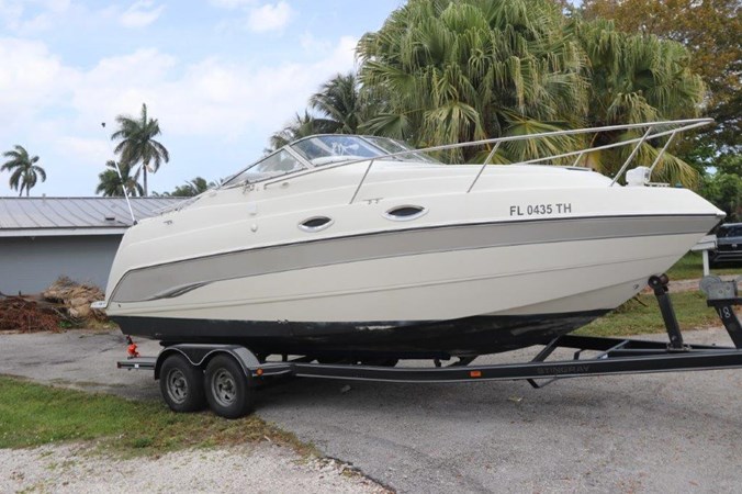 2_2006 24ft Stingray 240CS with Trailer