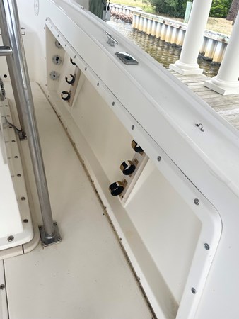 11_1992 22ft Mako 221 CC