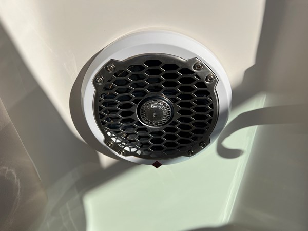 37_2012 30ft Sea Ray 300 SLX PALASEA-NO