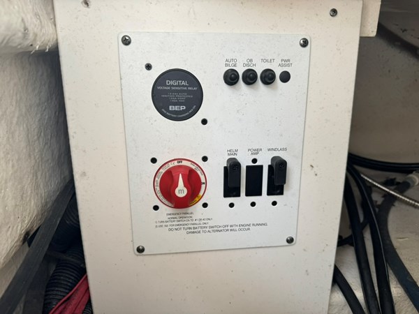 11_2021 24ft Robalo R247 Dual Console