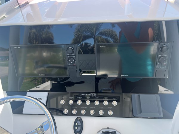 25_2019 28ft Blue Wave 2800 Pure Hybrid