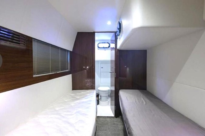 17_2019 62ft Princess F62