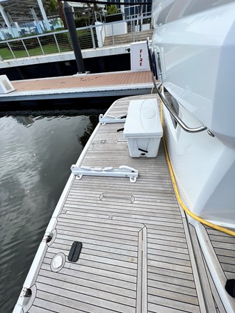 Hydraulic swim platform and Tender Storage