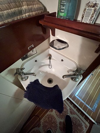 46_1962 42ft Matthews 42 Double Cabin ANDIAMO