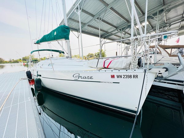 2000 BENETEAU 311