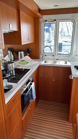 05052890-A41F-4D8F-9092-9F3D8D2EFC35