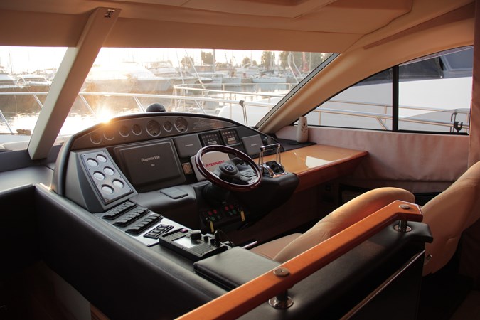 SEALINE T 60 Wheel House