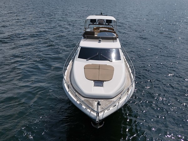 58' Uniesse Drone-28