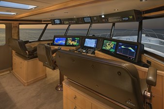 2019 115 Nordlund Expedition Yachtfisher 'Cazador' - Helm 