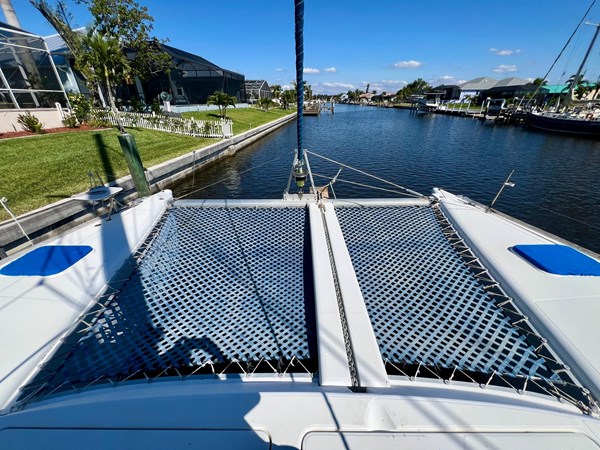 2002-lagoon-410-sail-9370278-962459763-0-290420241054-11