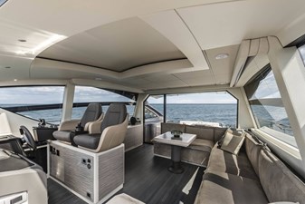 Pershing 6X   3 
