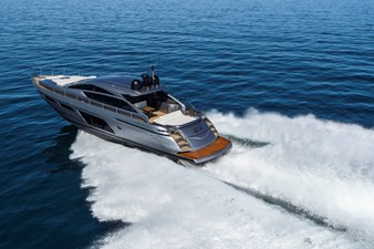 Pershing 6X   10 Pershing6XCruising_0013_52533