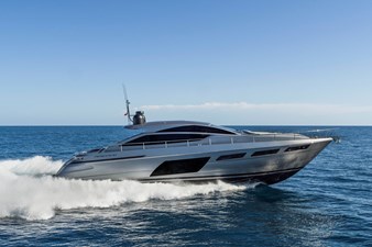 Pershing 6X   14 Pershing6XCruising_0000_52520