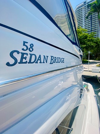 11_2006 58ft Sea Ray 580 Sedan Bridge BLUE PEARL