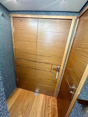 TIARA YACHTS F44 FLYBRIDGE - Yacht for sale