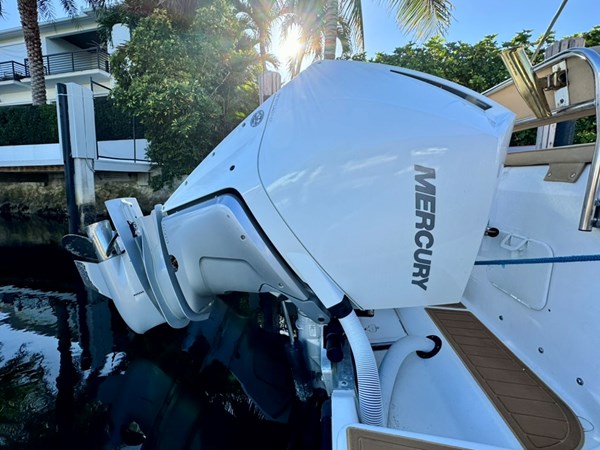 5_2006 32ft Century 3200 Walk Around 