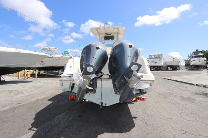 7_2017 26ft Robalo R260